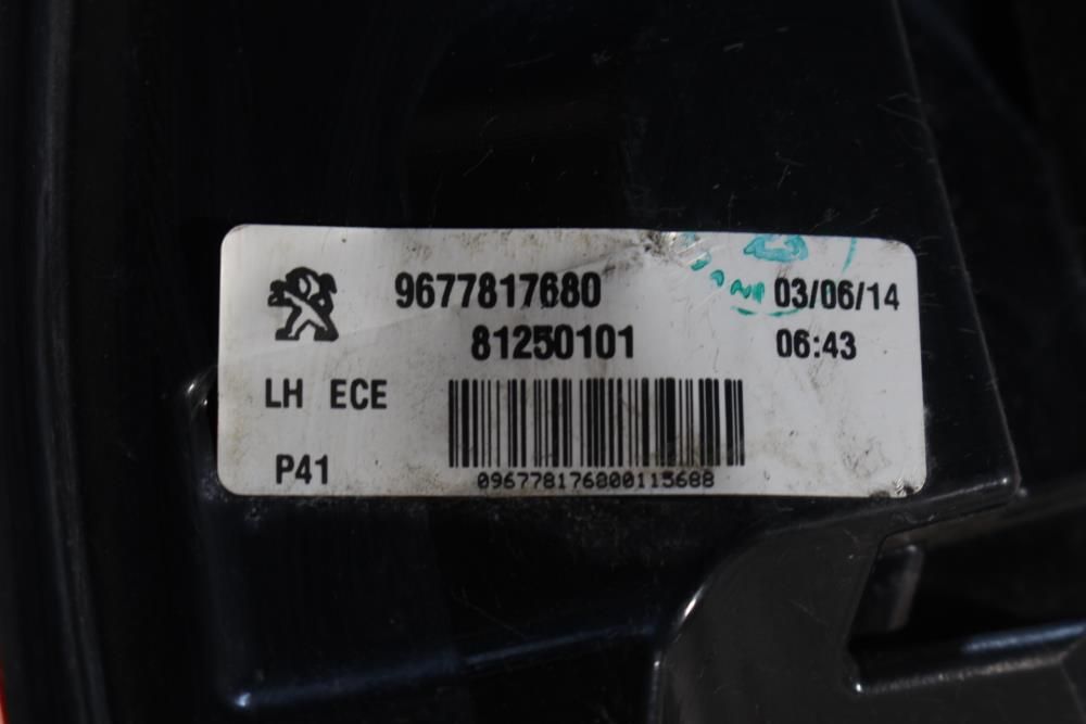 Farolim esquerdo PEUGEOT 308 II