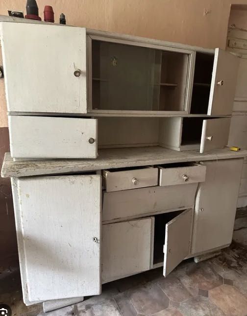 Креденс буфет артдеко  старовиний 30ті пофарбований