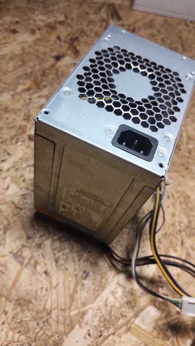 Fonte de alimentação HP -D3201E0