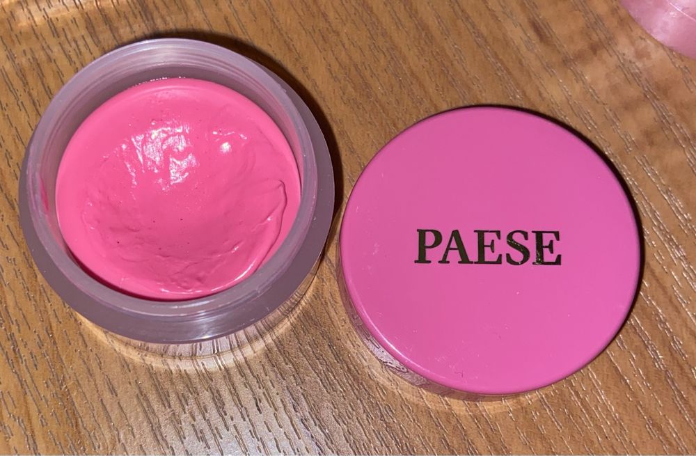 Лот декоративноі косметики