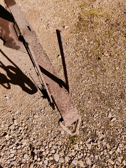 Vendo charrua antiga