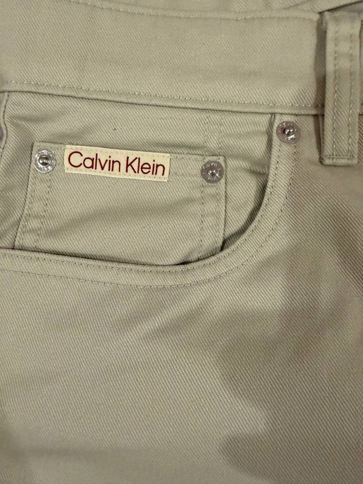 Нові джинси Calvin Klein