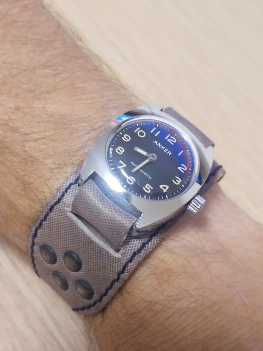Zegarek ANKER nakręcany