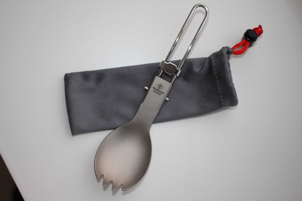 Туристична титанова ложка Tomshoo вилка-ложка складна ловилка з титану