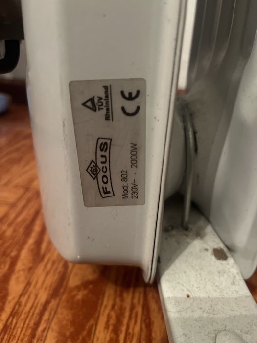 Aquecedor a oleo modelo 802