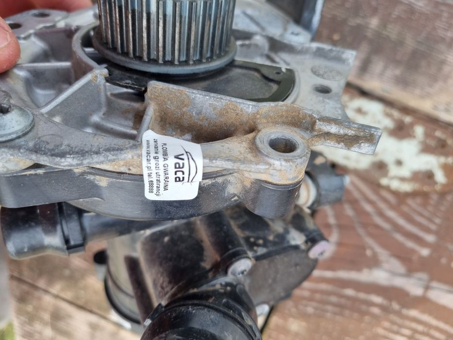 Pompa wody Volkswagen Audi seat skoda 06L121111H 06L121012A