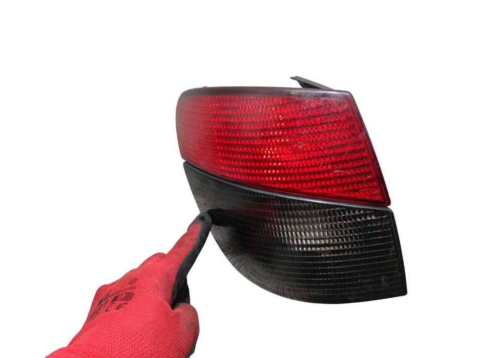 Peugeot 406 SW Kombi Lampa Lewa Tylna Lewy Tył