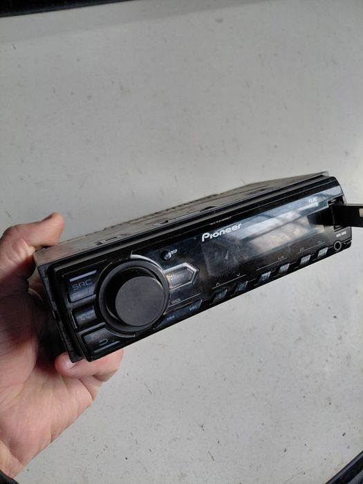 Pioneer MVH 09 UBG  1200