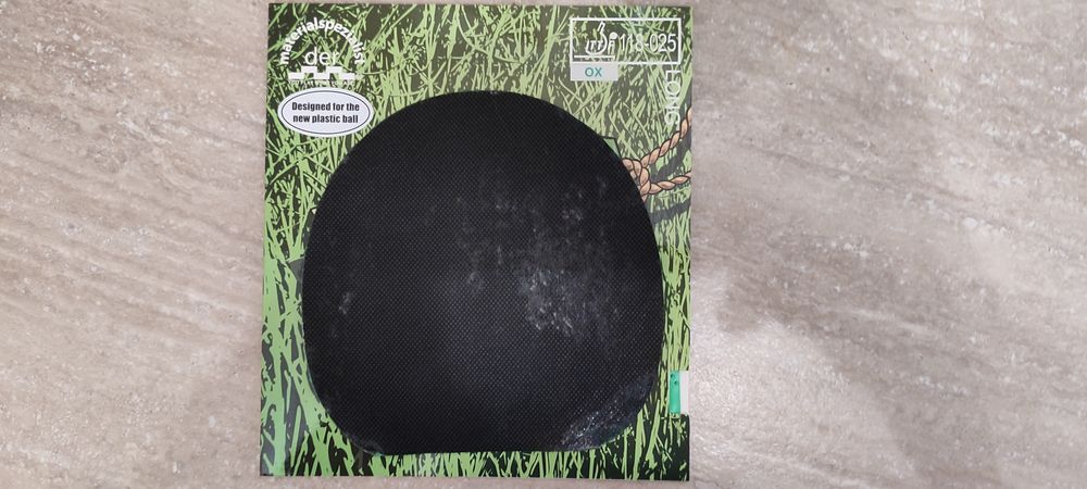 Der Materialspezializ Kamikaze Ox na foli zwalniajacej