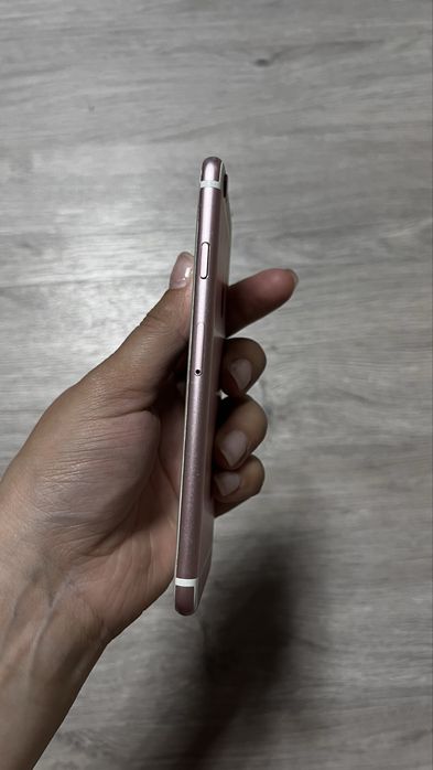 iPhone  6s в гарному стані