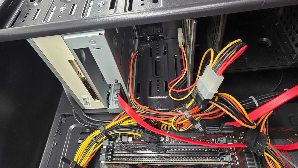 PC i3 7ª geração