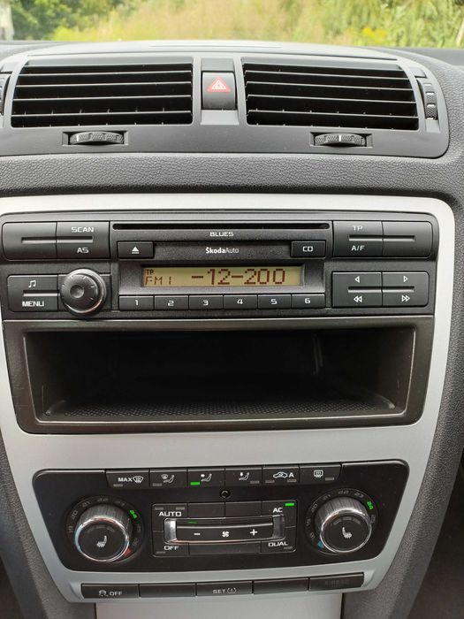 Автомобіль Skoda A5