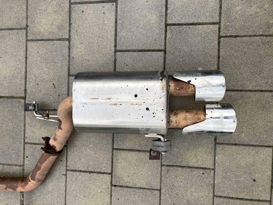 WYDECH sportowy BMW E63 E64 M6 V10 V8 kwasówka E60 E61 M5 5.0 4.4 M-PAKIET M-POWER