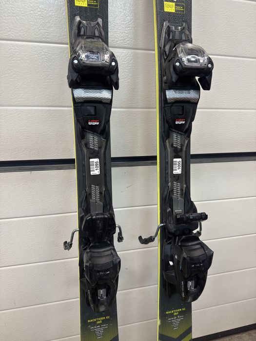 Völkl Racetiger SC UVO 160 cm