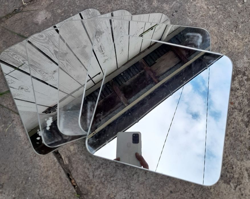 Lusterka ozdobne IKEA