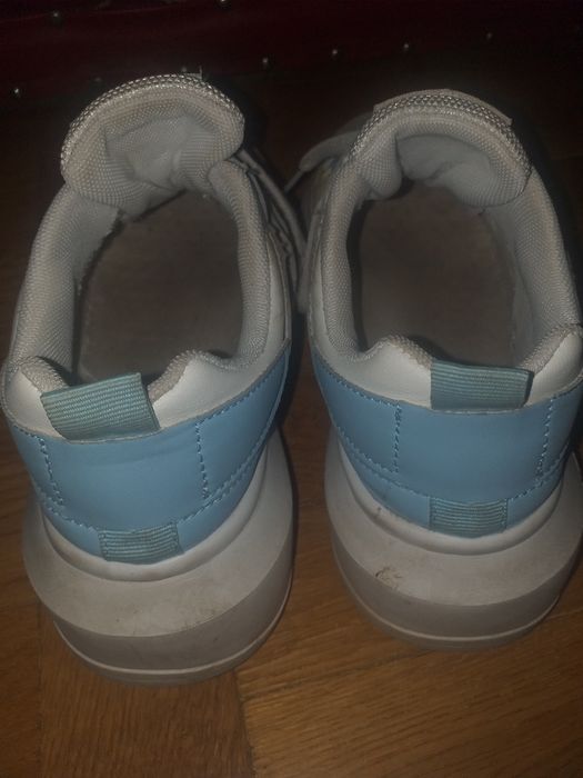 Buty sportowe kolorowe damskie