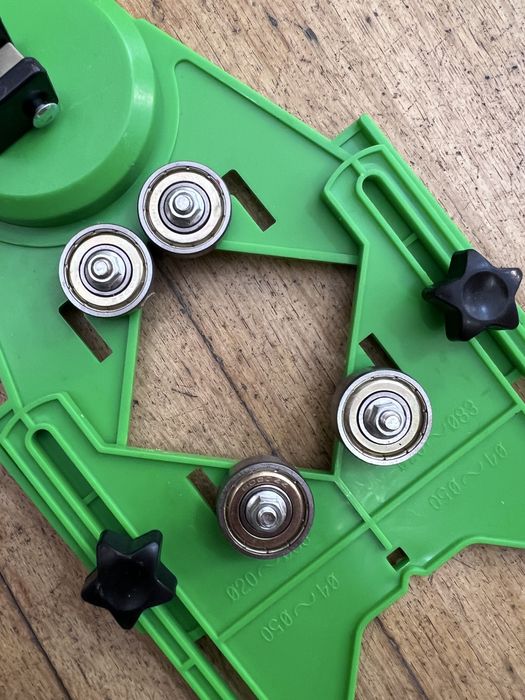 Guia de Perfuração Autocentrável com Ventosa para Azulejo e Vidro