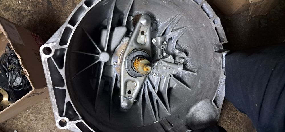 caixa velocidades bmw 6v sart stop 125d 120d