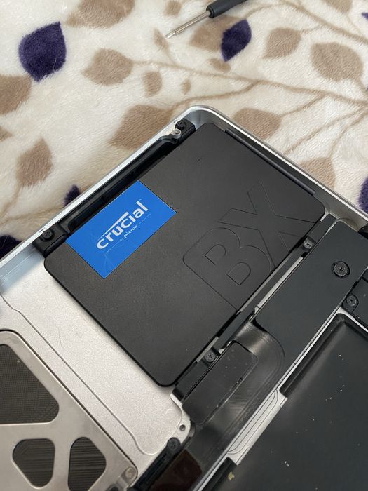 SSD диск Crucial BX500 120гб