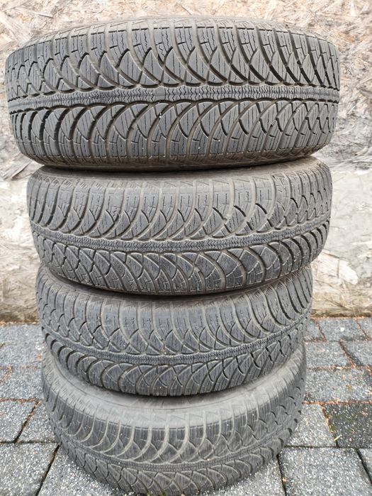 Koła z oponami zimowymi r15