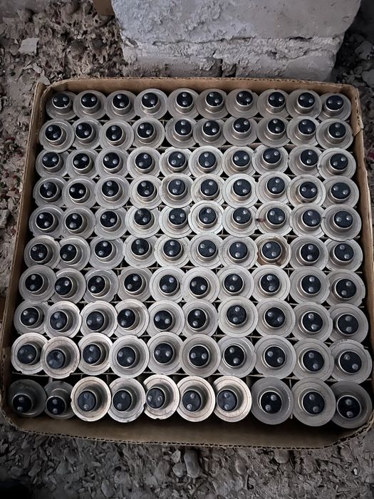 Лампочки  автомобільні  12v.