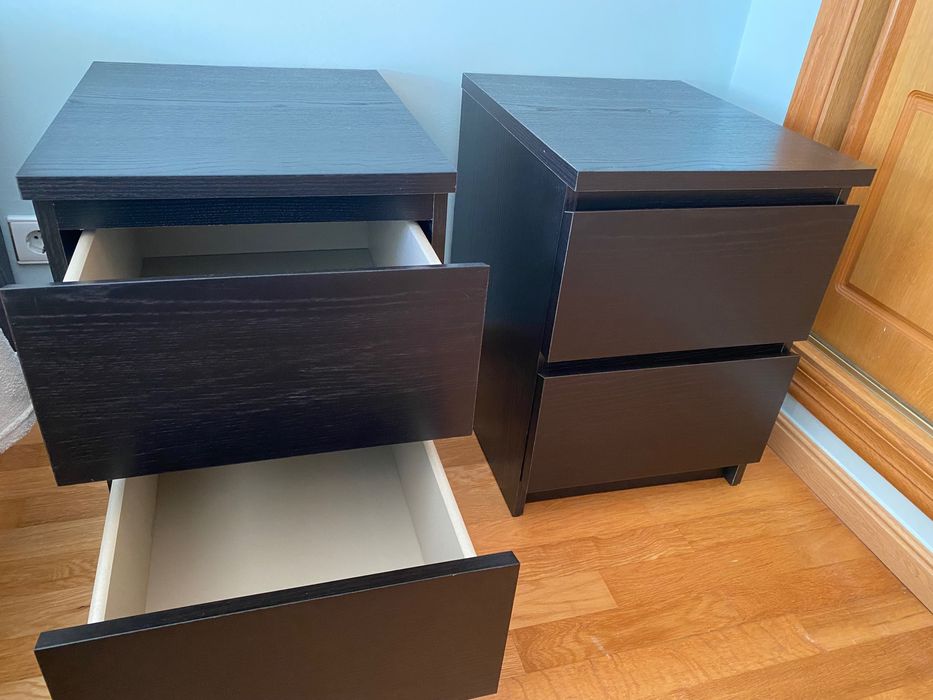 Conjunto de 2 mesas de cabeceira