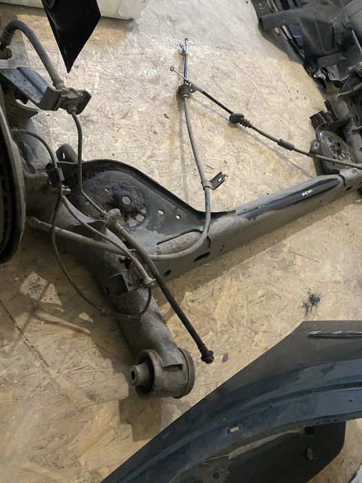 Балка задня Nissan Leaf 2 ZE1 2018-2024