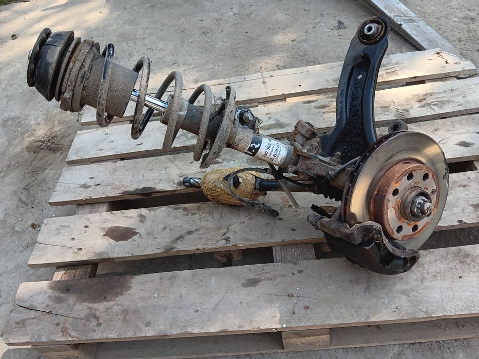 Opel corsa C 1.2 16v zwrotnica amortyzator półoś wahacz lewy lewa