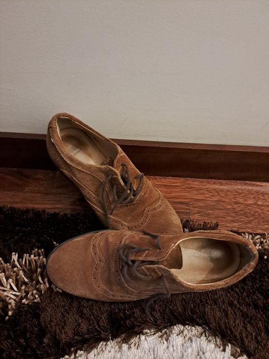 Mocassins de senhora castanhos, camurça