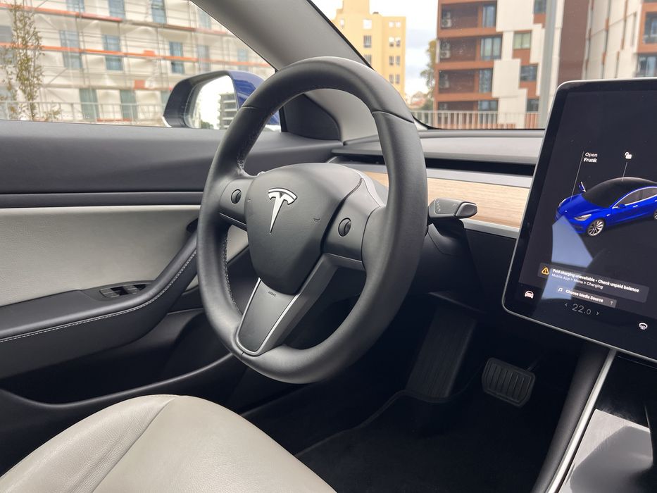 Tesla model 3 Standard Range Plus