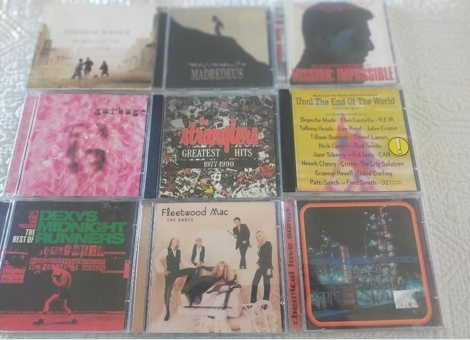 Lote de cds de música