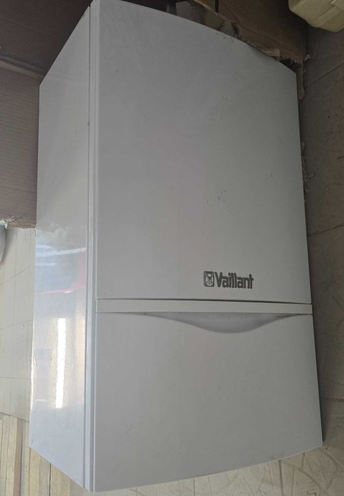 Продам  кондестанційний настінний котел Vaillant