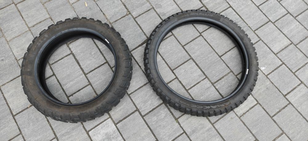 Witam dwie opony  Michelin Anakee 21/90/90  druga 150/70  17