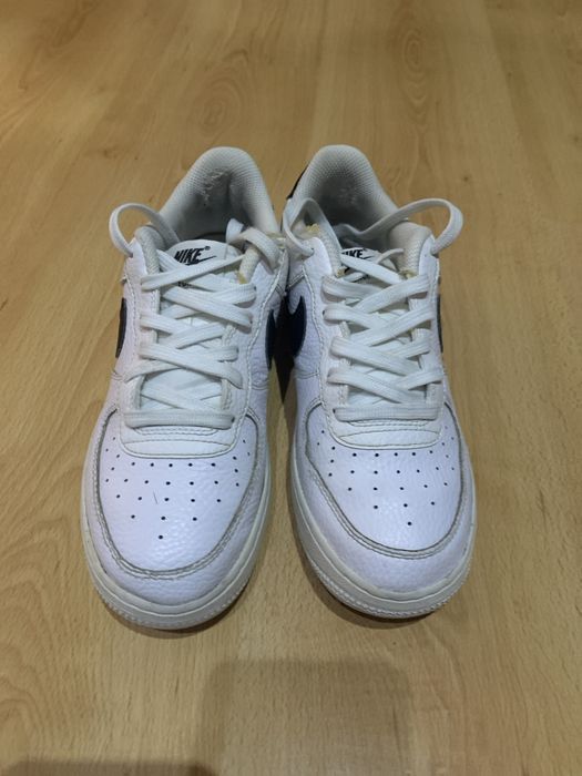 Tenis Air force branco/preto