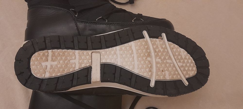 Чобітки  утеплені,  р.40, Duffy