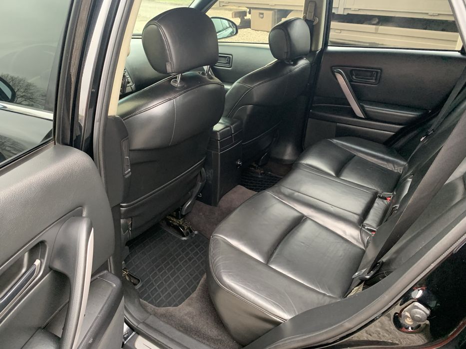 Продам хорошую Инфинити FX35