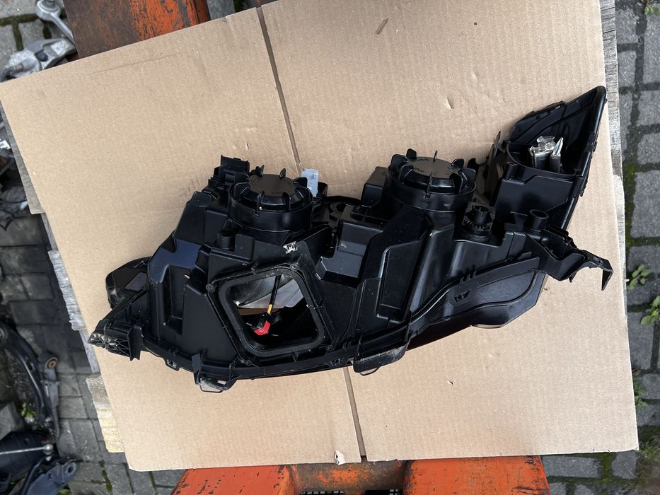 Renault talisman lampa prawa