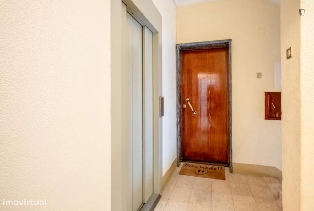 Apartamento com 2 quartos - localizado em Costa da Caparica Lisbon