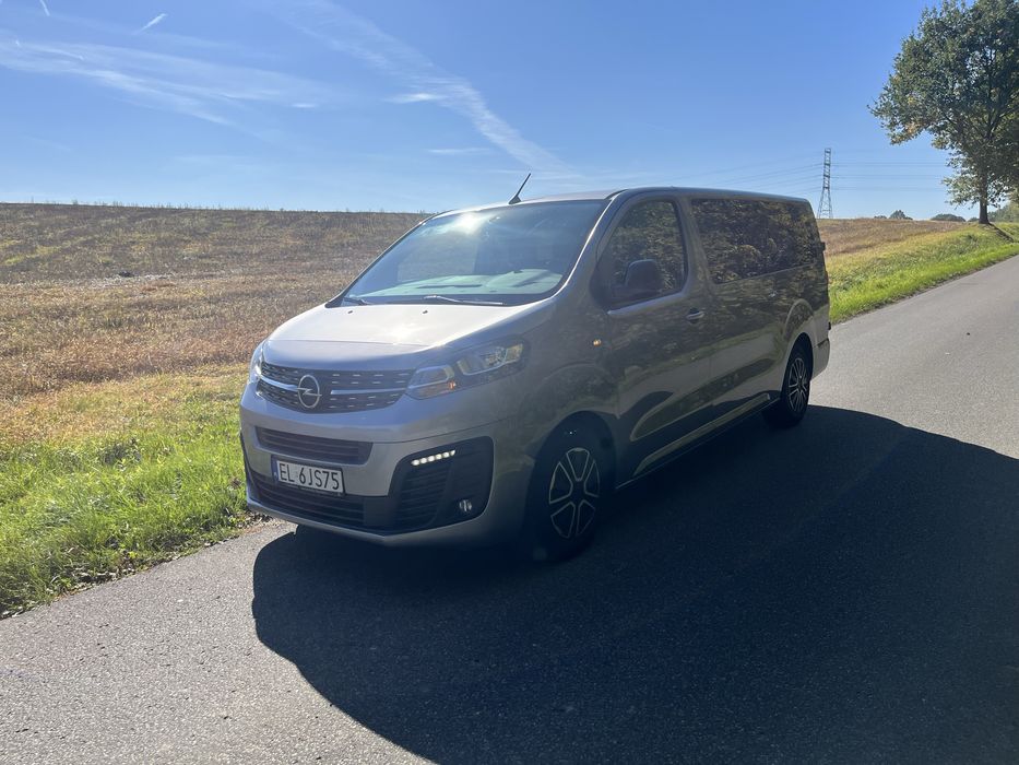 Opel vivaro 2.0 long 9 osobowy Polski salon