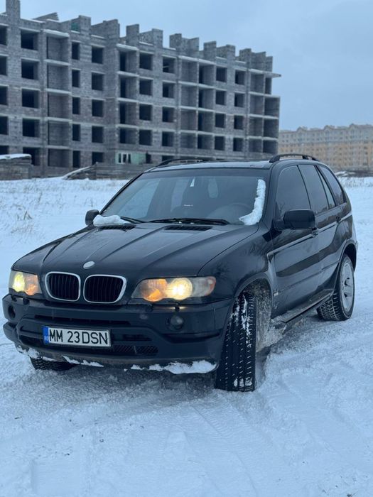 Продам BMW X5 e53