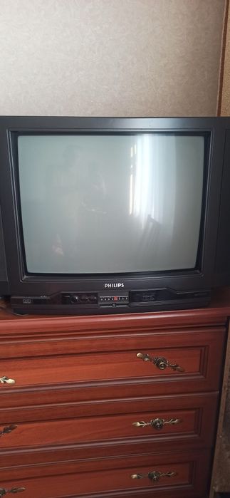 Телевізор PHILLIPS