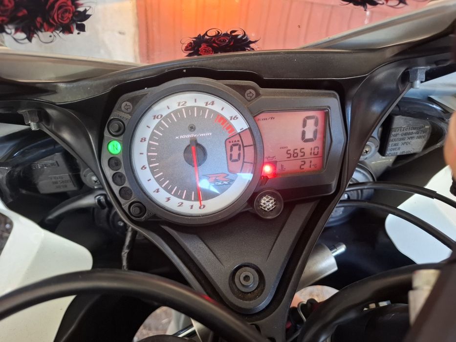 Vendo suzuki gsx-r 750