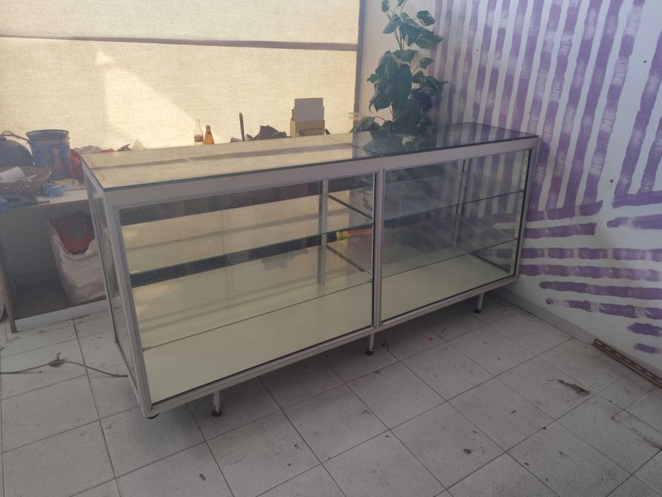 Balcão/expositor e armário/expositor64186065449731124