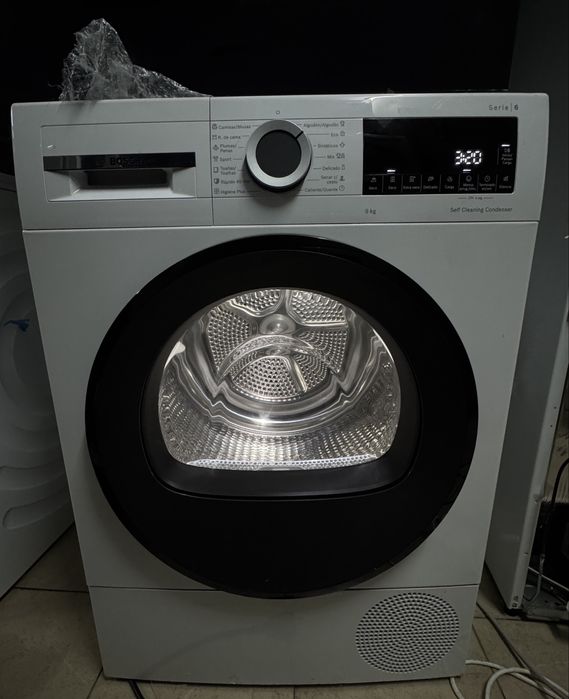 Máquina de Secar Roupa Bosch Serie 6 WQG245D0ES  9kg