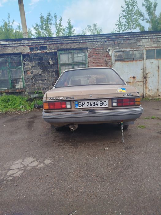 Опель рекерд 20s