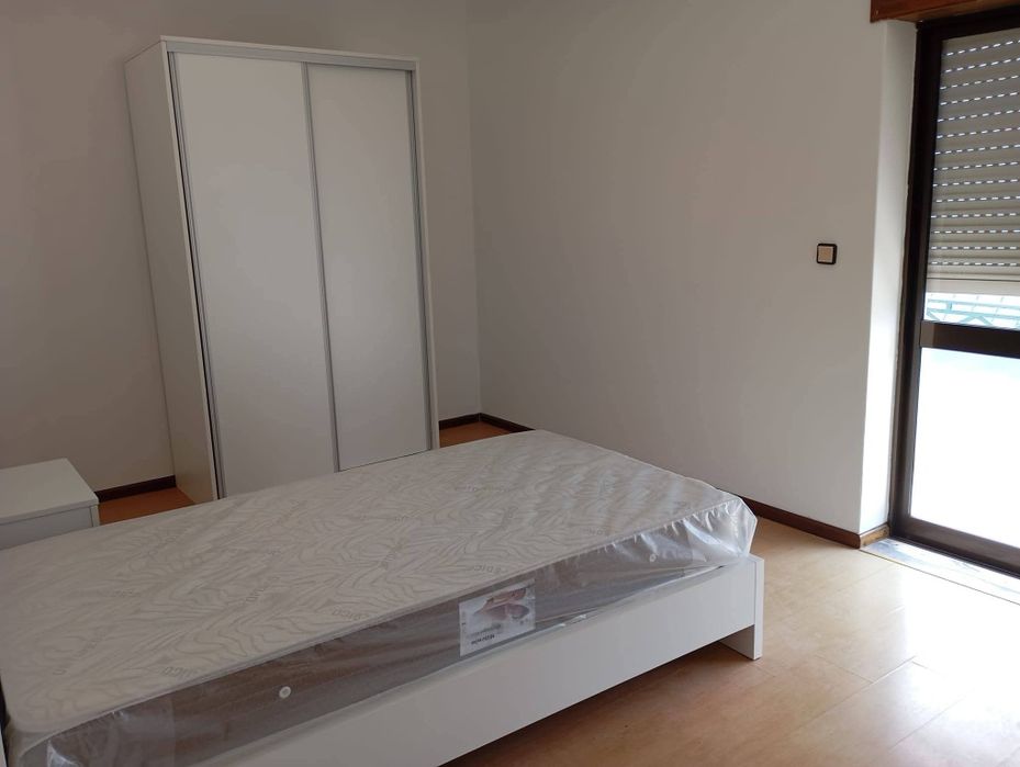 Quarto para arrendar