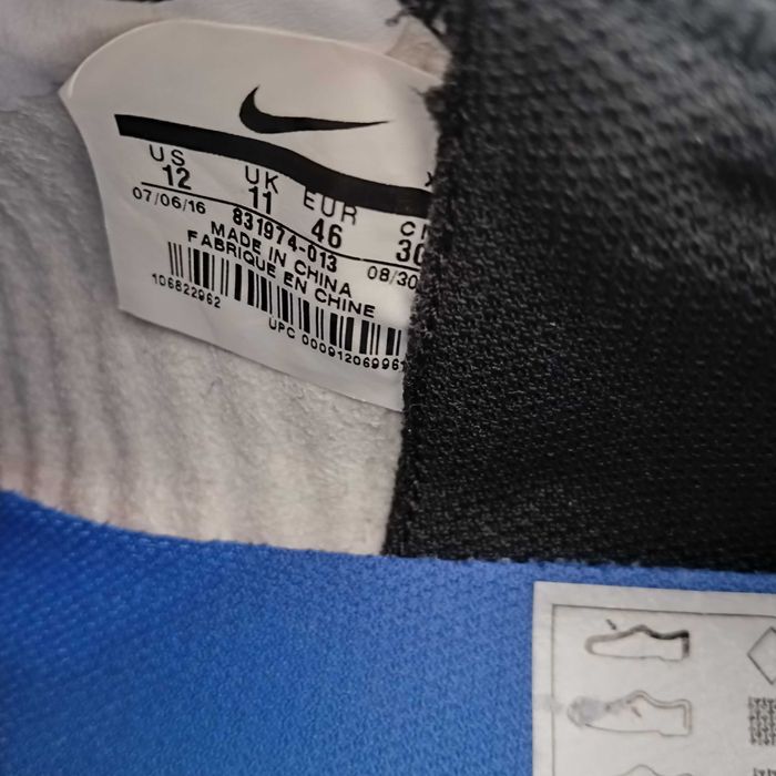 Футзалки 45 - 46 Nike. Профі. копочки кросівки