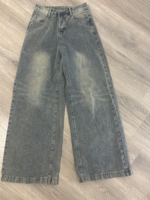 Джинси з ефектом бруду