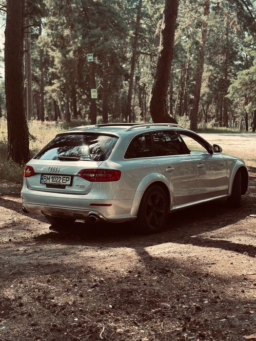 Audi a4b8 allroad 2013 рік 2.0 tfsi