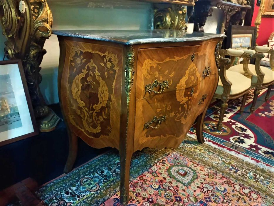 Cómoda Dona Maria Barriga 2